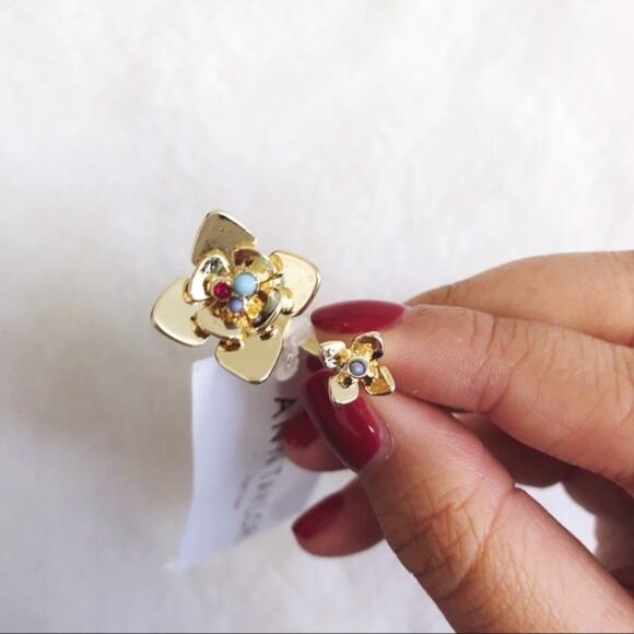Ann Taylor Gold Flower Open Circle Wrap Ring - Picture 1 of 7